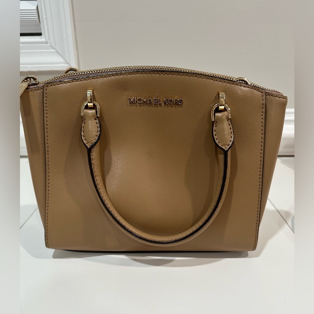 Michael Kors Tan Ellis satchel with crossbody chain